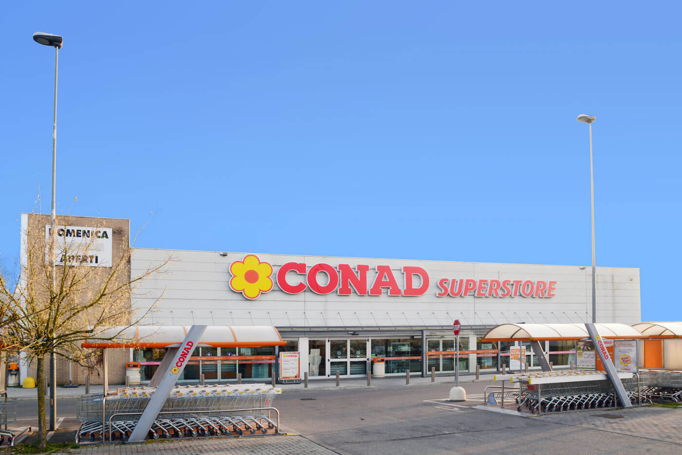 Progettazione Media struttura di vendita con parcheggio Casorate